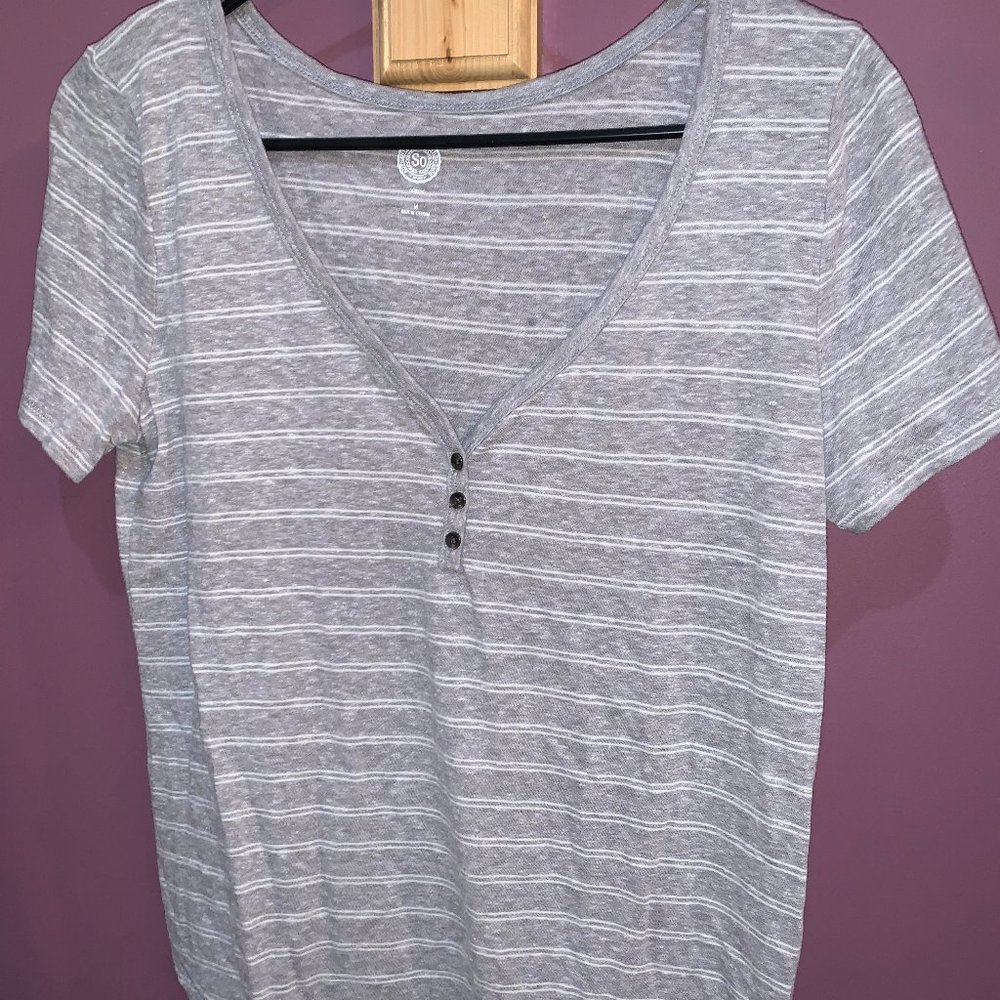 Women's Medium Short Sleeve Top